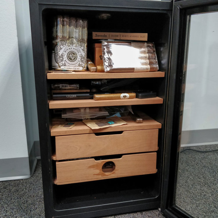 Best Cigar Cooler Humidors & Fridges Why Buy & How To Use