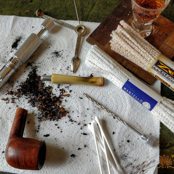 How To Properly Clean A Tobacco Pipe Daily, Routine & Deep Maintenance