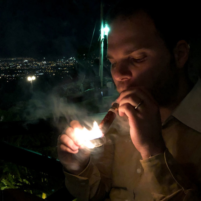 Top 10 Best Cigar Lighters For Every Occasion Torch, Jet & Soft Flames