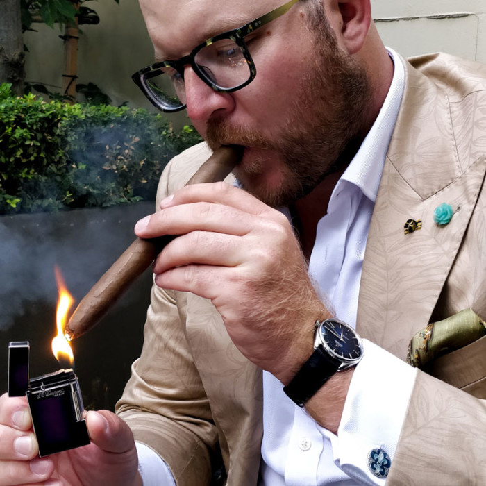 Top 10 Best Cigar Lighters For Every Occasion Torch, Jet & Soft Flames