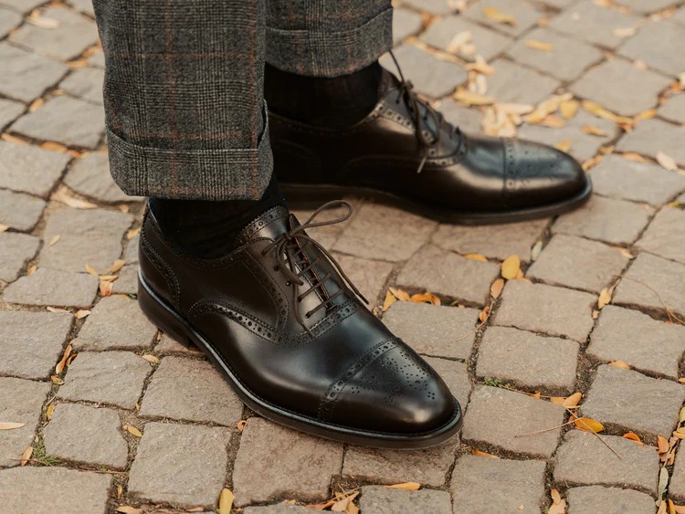 Velasca Brumista Cap-Toe Leather Shoes Velasca Brumista Cap-Toe Leather Shoes